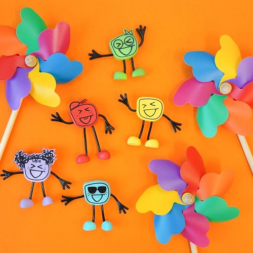 GloPlay Character Set + 2 Light Cubes