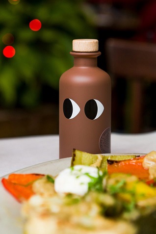 Extra virgin olive oil with black truffle 200ml