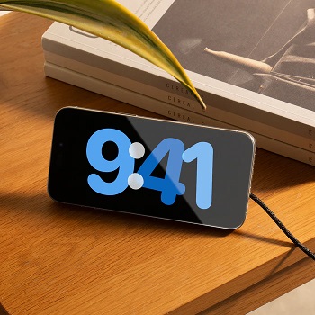 Snapstand Qi2 Wireless Charger