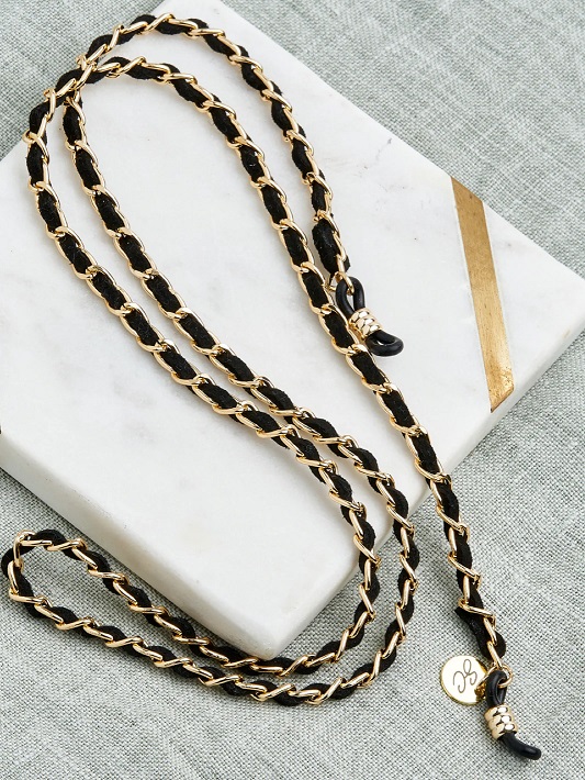 Classy C, Glasses Chain