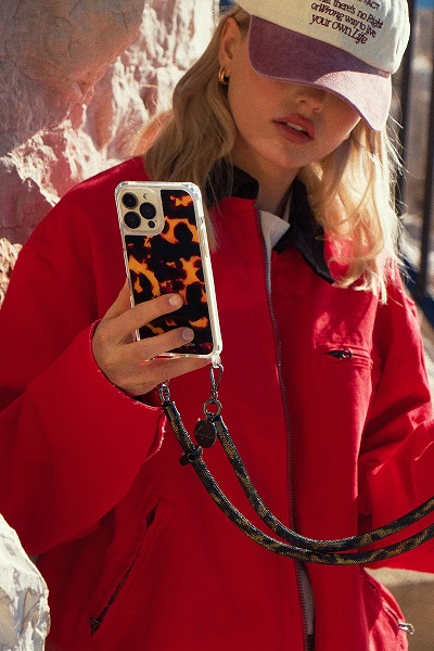 Joan Leo Phone Chain