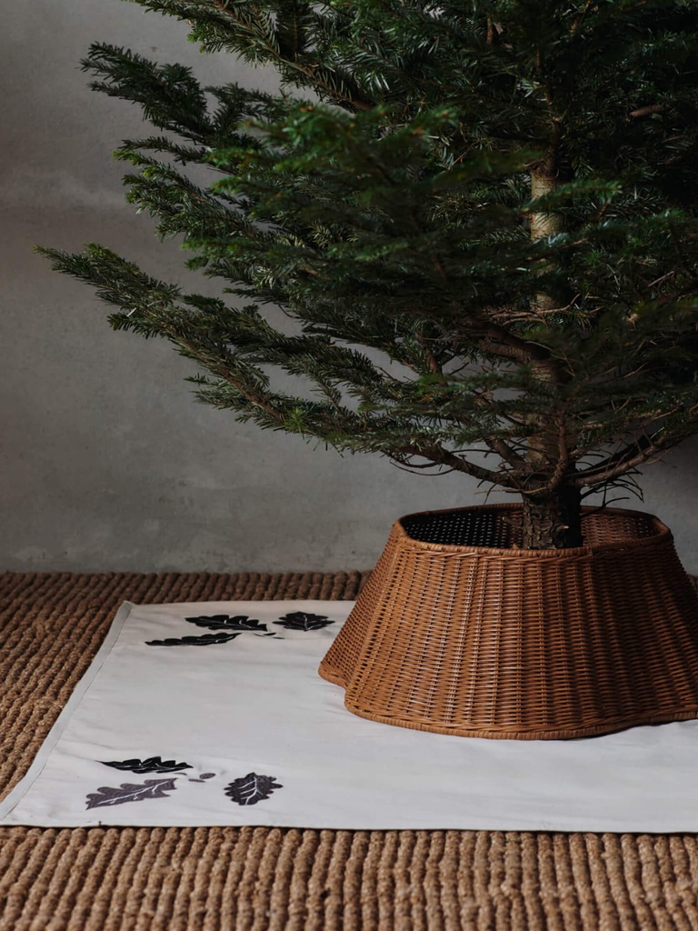 Drape Braided Tree Skirt