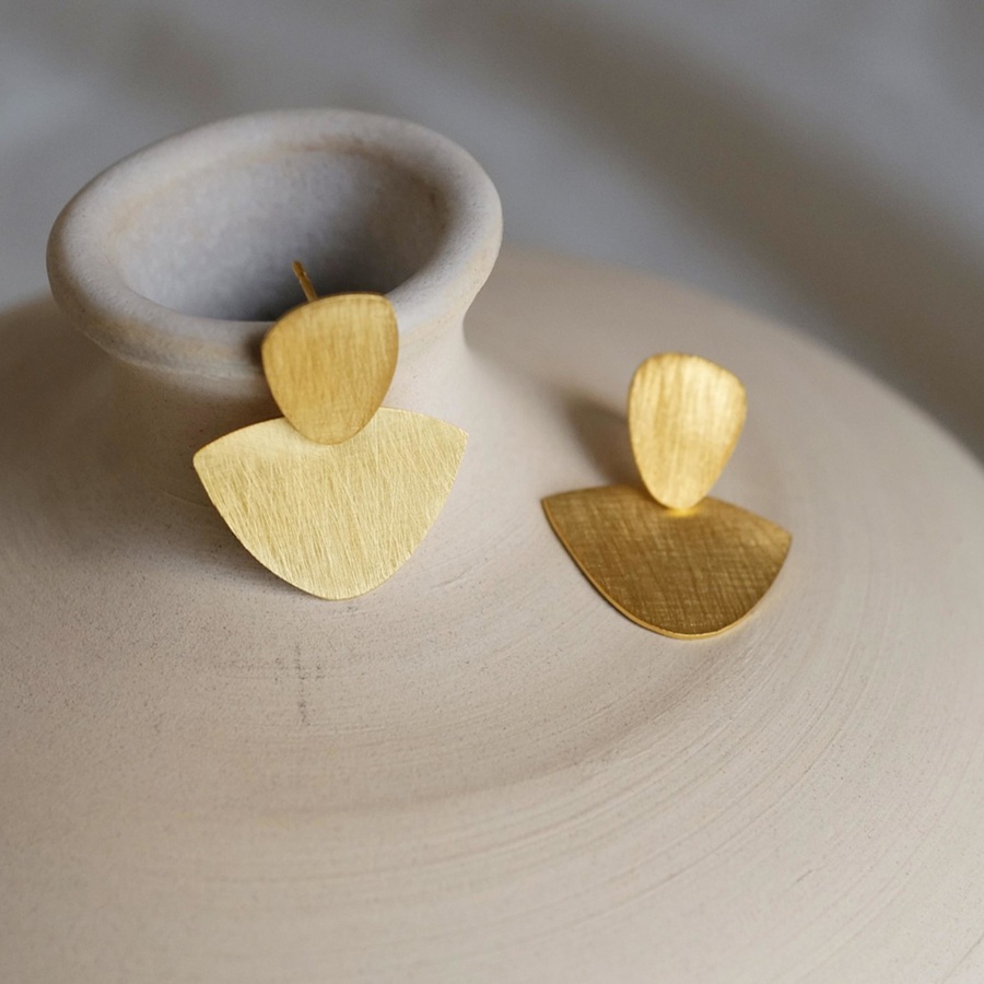 Venus Double Oval Golden Earrings