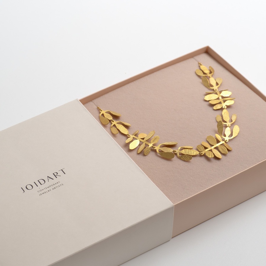 Silvela Golden Necklace