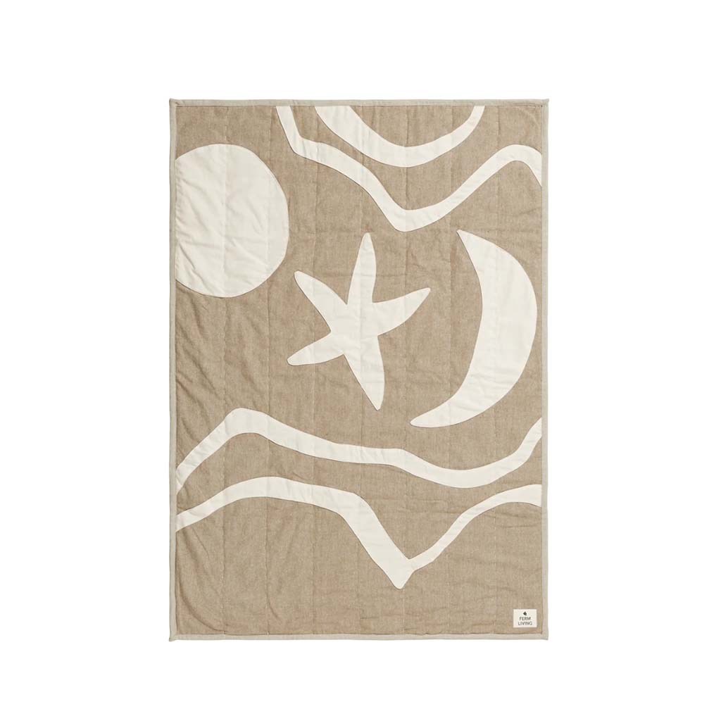 Kove Applique Quilted Blanket